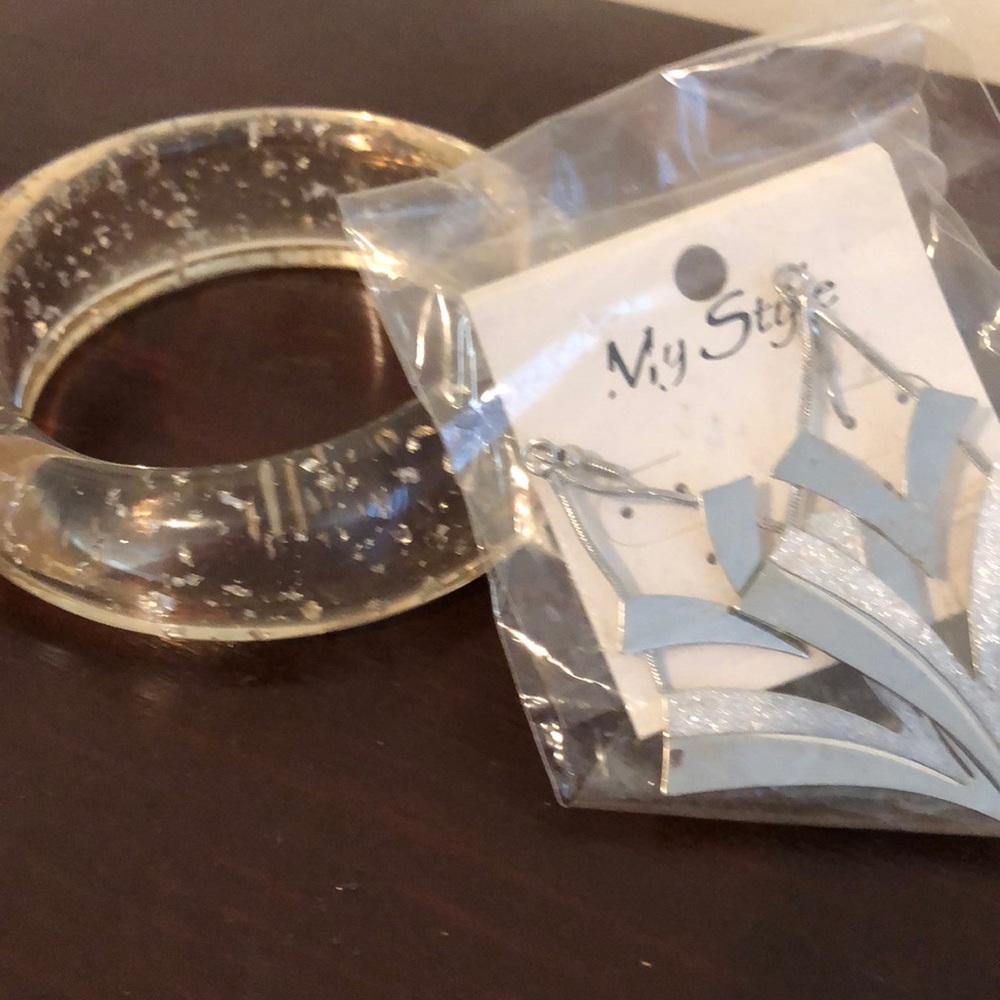 Silver earrings and bracelet set
